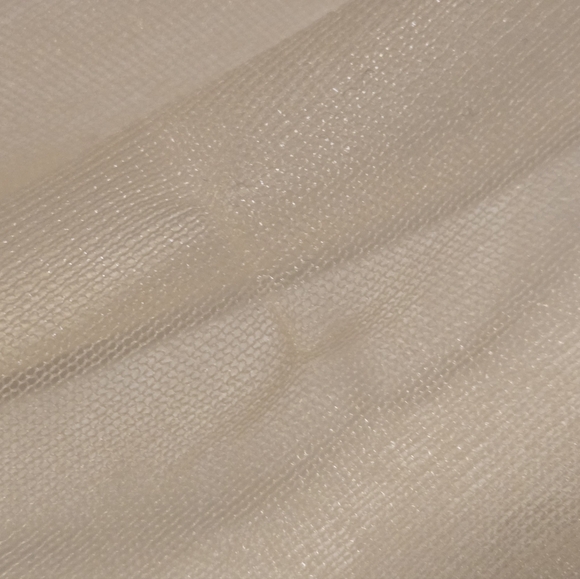 Maeve Anthropologie/Elegant Cream Sheer Sleeve Top/Size Medium - Picture 9 of 9